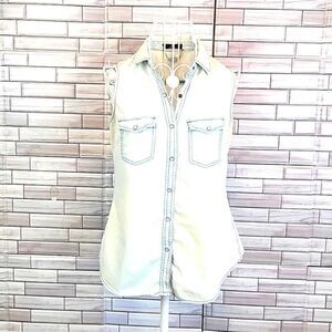 Ali Kris sleeveless pocket denim short Size S